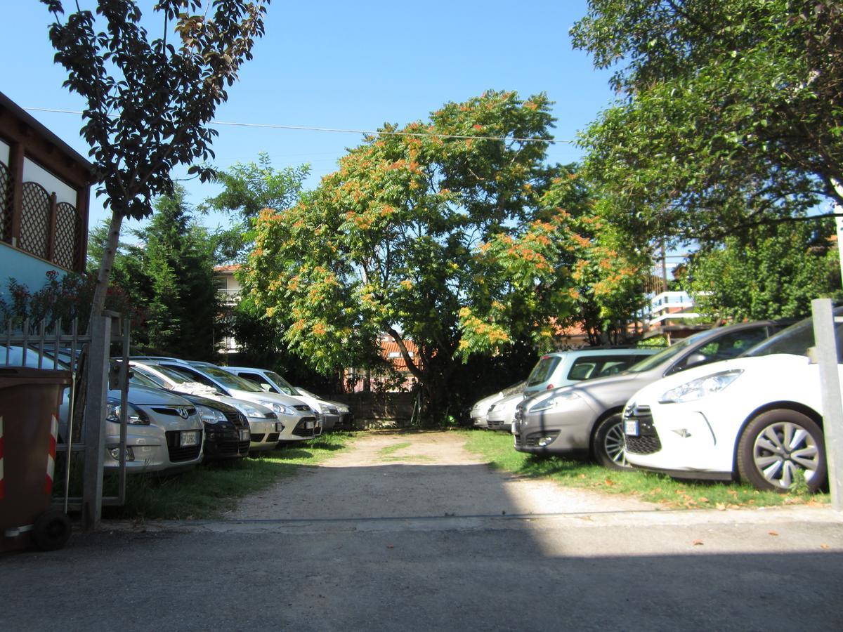 Hotel Moroni Rimini Ngoại thất bức ảnh